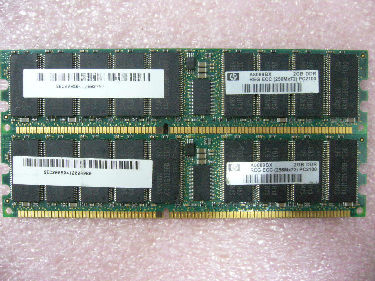 1x 2GB DDR 266 PC-2100R ECC Registered Server memory HP PN A8089BX