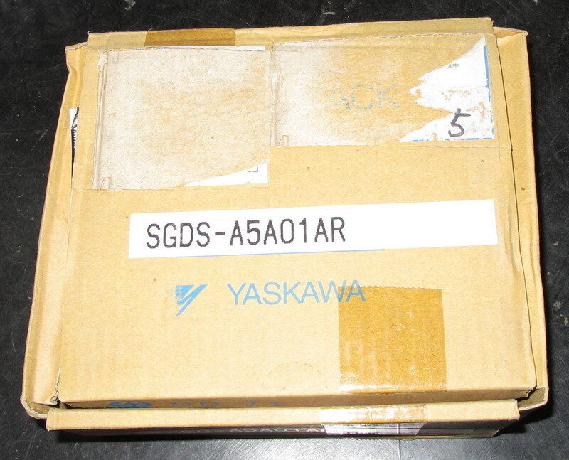 1PC NEW ORIGINAL YASKAWA AC SERVO DRIVER SGDS-A5A01AR SHIPPING