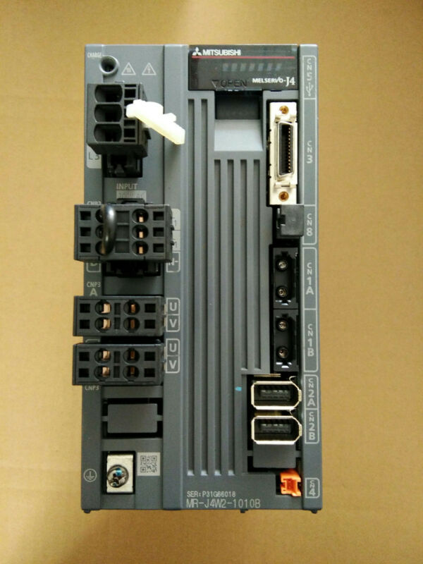 NEW Mitsubishi Electric Digital AC-Servo Amplifier MR-J4W-B - Click Image to Close