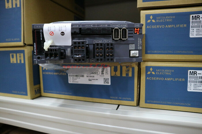 New MITSUBISHI Digital AC-Servo Amplifier MR-J4W-B - zum Schließen ins Bild klicken