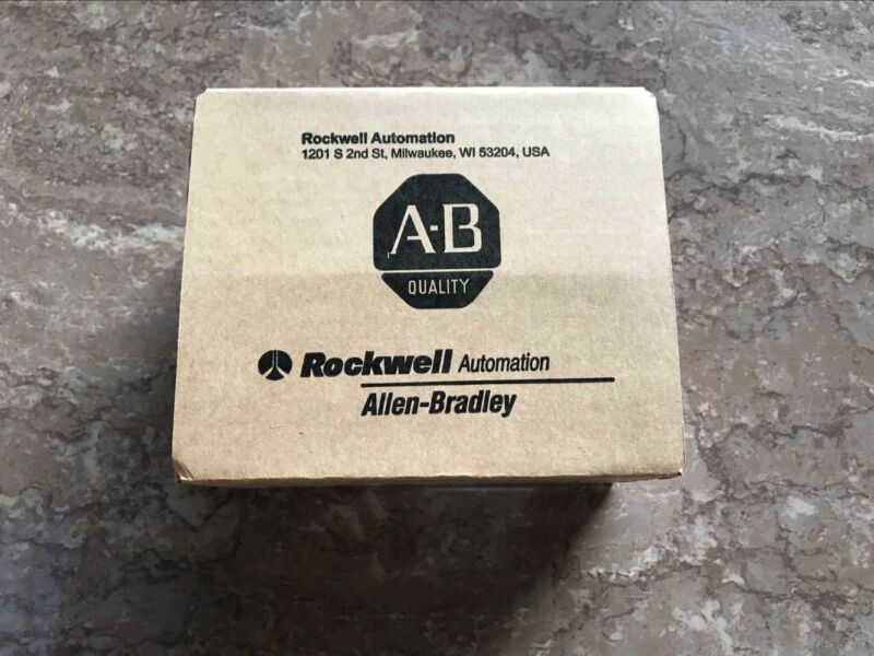 New Allen-Bradley 1769-PA2 CompactLogix Power Supply 120/240VAC - Click Image to Close