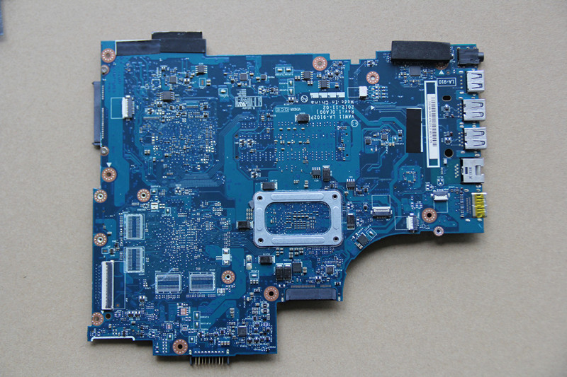 Laptop Motherboard For DELL 3721 5721 Mainboard with i5 CPU LA-9