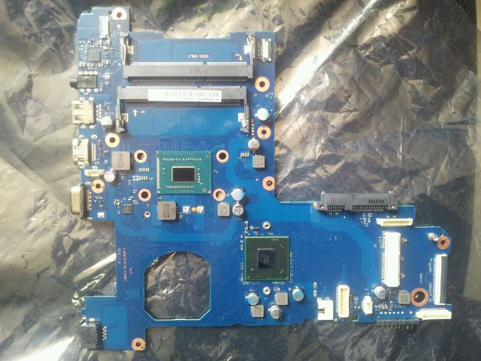 Samsung 270E4V 270E5E NP270E4V NP270E5E DDR3 WIth CPU Series Lap