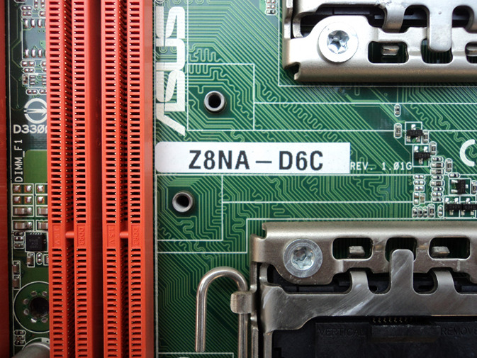 ASUS Z8NA-D6C motherboard1366 pin X58 dual Xeon server support X5650 - zum Schließen ins Bild klicken