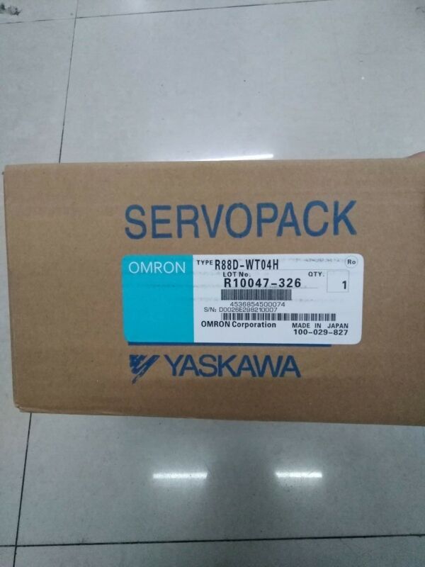 Omron Yaskawa R88D-WT04H R88DWT04H new in box