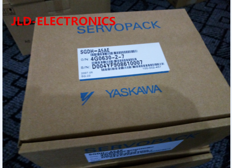 Yaskawa SGDH-A5AE SGDHA5AE new in box