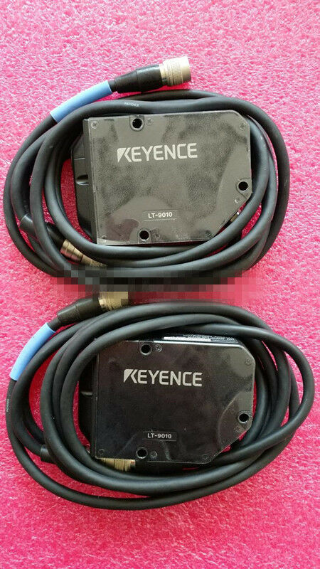 KEYENCE LT-9010 Tested and used in good condition