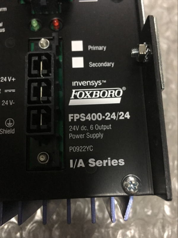 FOXBORO FPS400-24/24 P0922YC Used 1pcs - zum Schließen ins Bild klicken