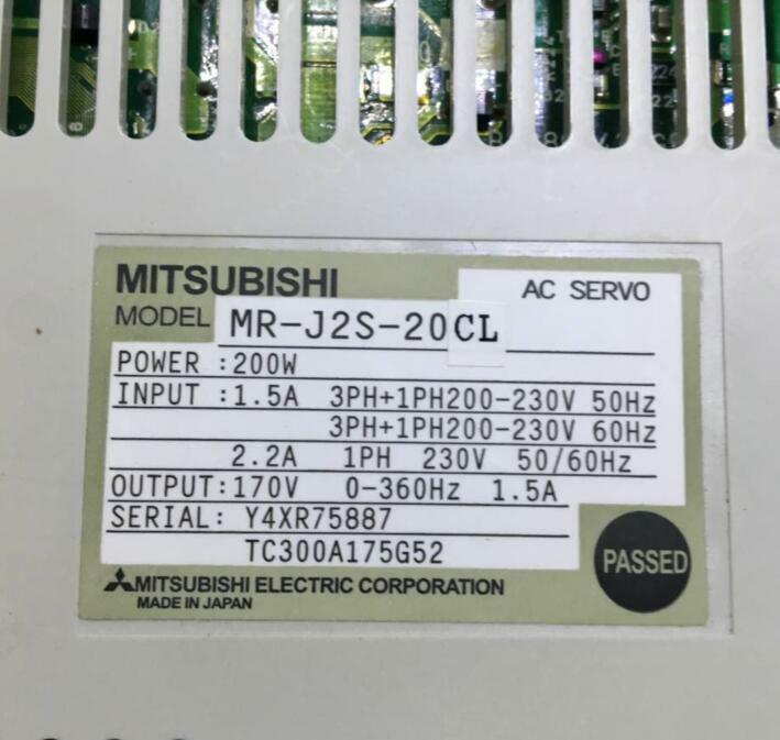 MITSUBISHI MR-J2S-20CL Used 1PCS - zum Schließen ins Bild klicken