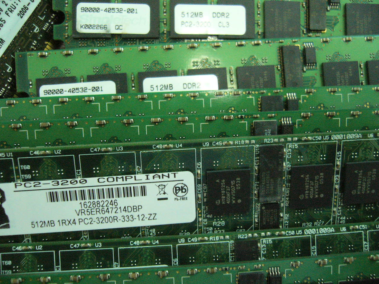 QTY 1x 512MB DDR2 PC2-3200R ECC Registered Server memory - zum Schließen ins Bild klicken