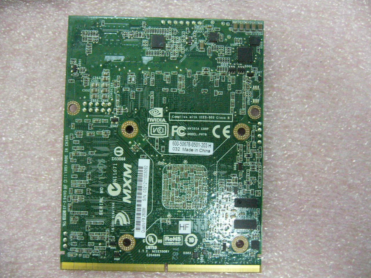 QTY 1x Nvidia Quadro FX2800M N10E-GLM 1GB Mem MXM Video Card - zum Schließen ins Bild klicken