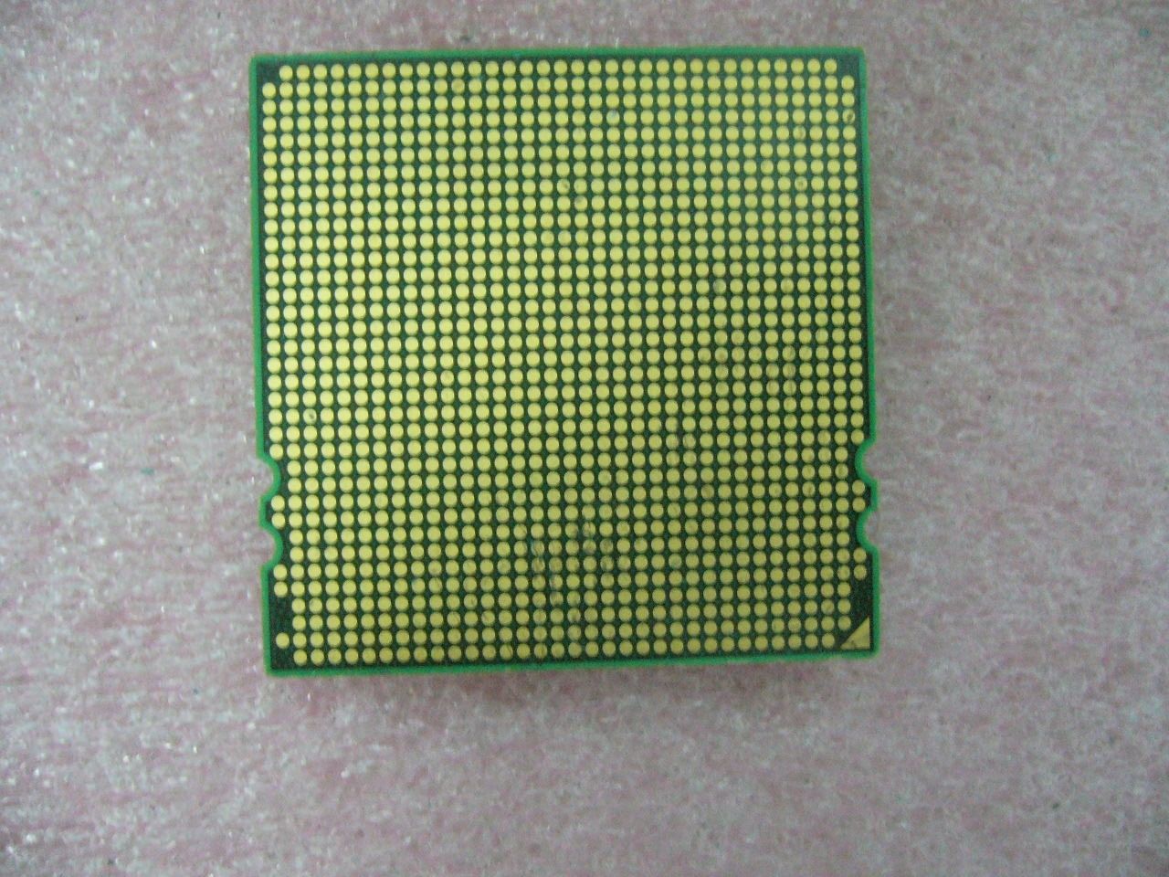 QTY 1x AMD Opteron 2360 SE 2.5 GHz Quad-Core (OS2360YAL4BGH) CPU Socket F 1207 - zum Schließen ins Bild klicken