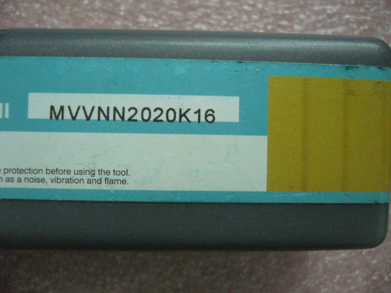 External Turning Toolholder MVVNN2020K16 for inserts VNMG1604.. VNMG33... - Click Image to Close
