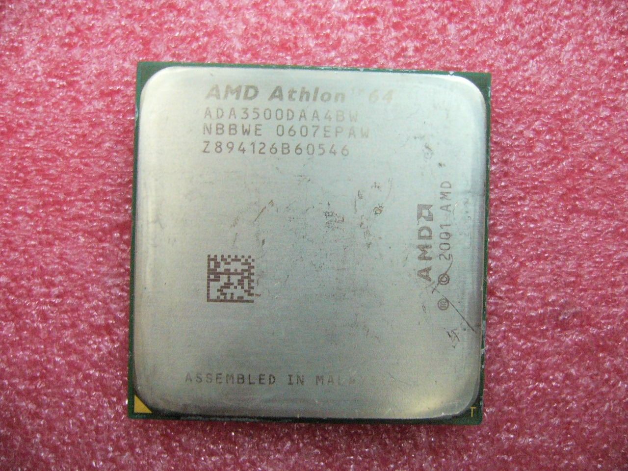 QTY 1x AMD Athlon 64 3500+ 2.2 GHz (ADA3500DAA4BW) CPU Socket 939