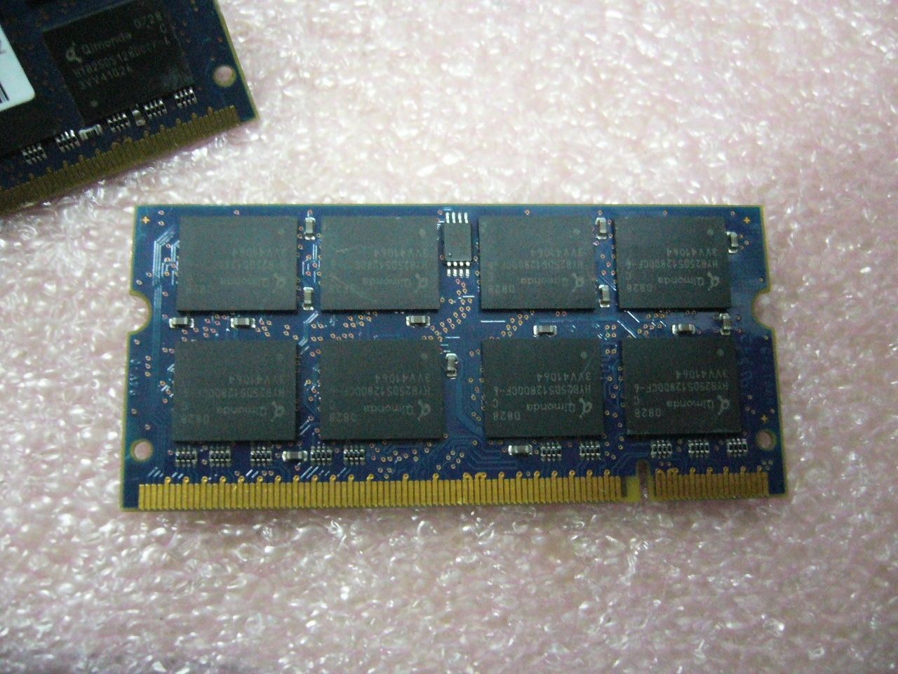 QTY 1x 1GB Qimonda DDR 333Mhz PC2700S SO-DIMM memory stick for laptop - zum Schließen ins Bild klicken