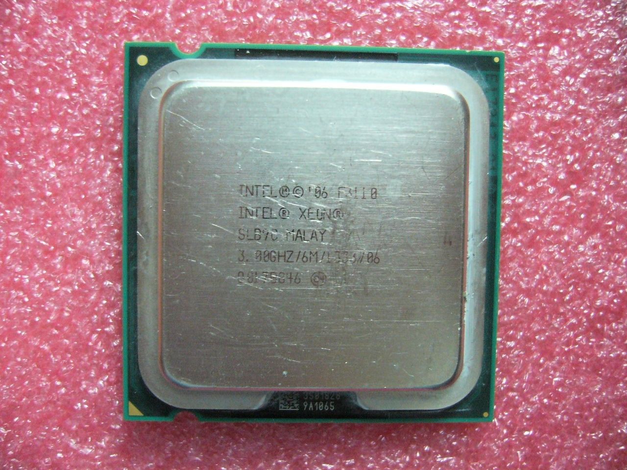 QTY 1x INTEL Xeon E3110 CPU 3.0GHz/6MB/1333Mhz LGA775 SLAPM SLB9C - zum Schließen ins Bild klicken