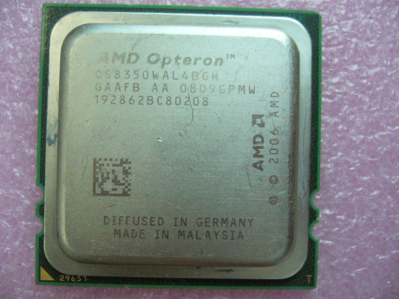 QTY 1x AMD Opteron 8350 2 GHz Quad-Core (OS8350WAL4BGH) CPU Socket F 1207