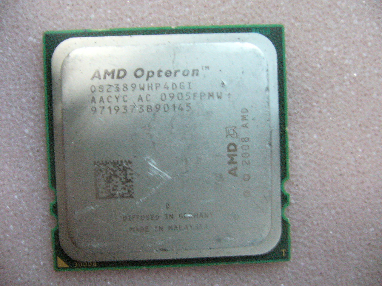 QTY 1x AMD Opteron 2389 2.9 GHz Quad-Core (OS2389WHP4DGI) CPU Socket F 1207 - zum Schließen ins Bild klicken