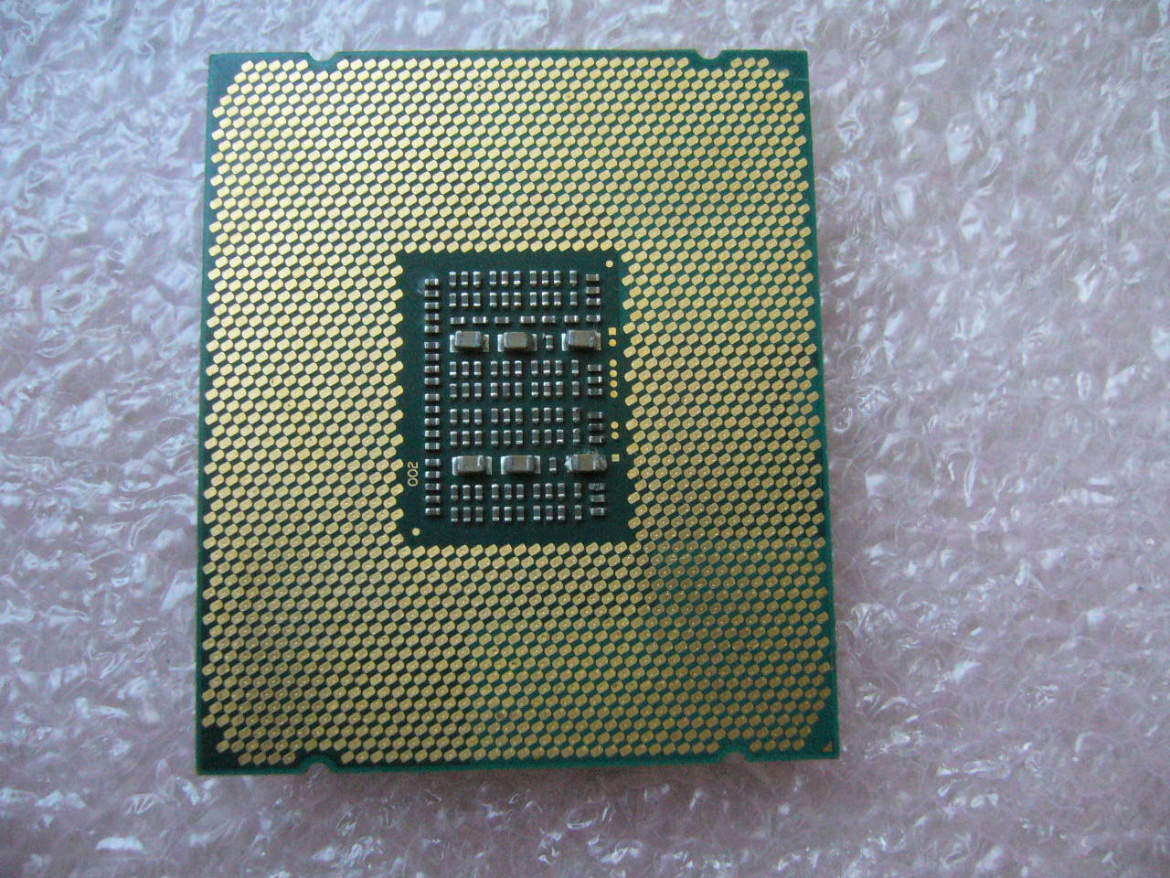QTY 1x INTEL 15-Cores ES CPU E7-8895 V2 2.8GHZ/37.5MB LGA2011-1 - zum Schließen ins Bild klicken