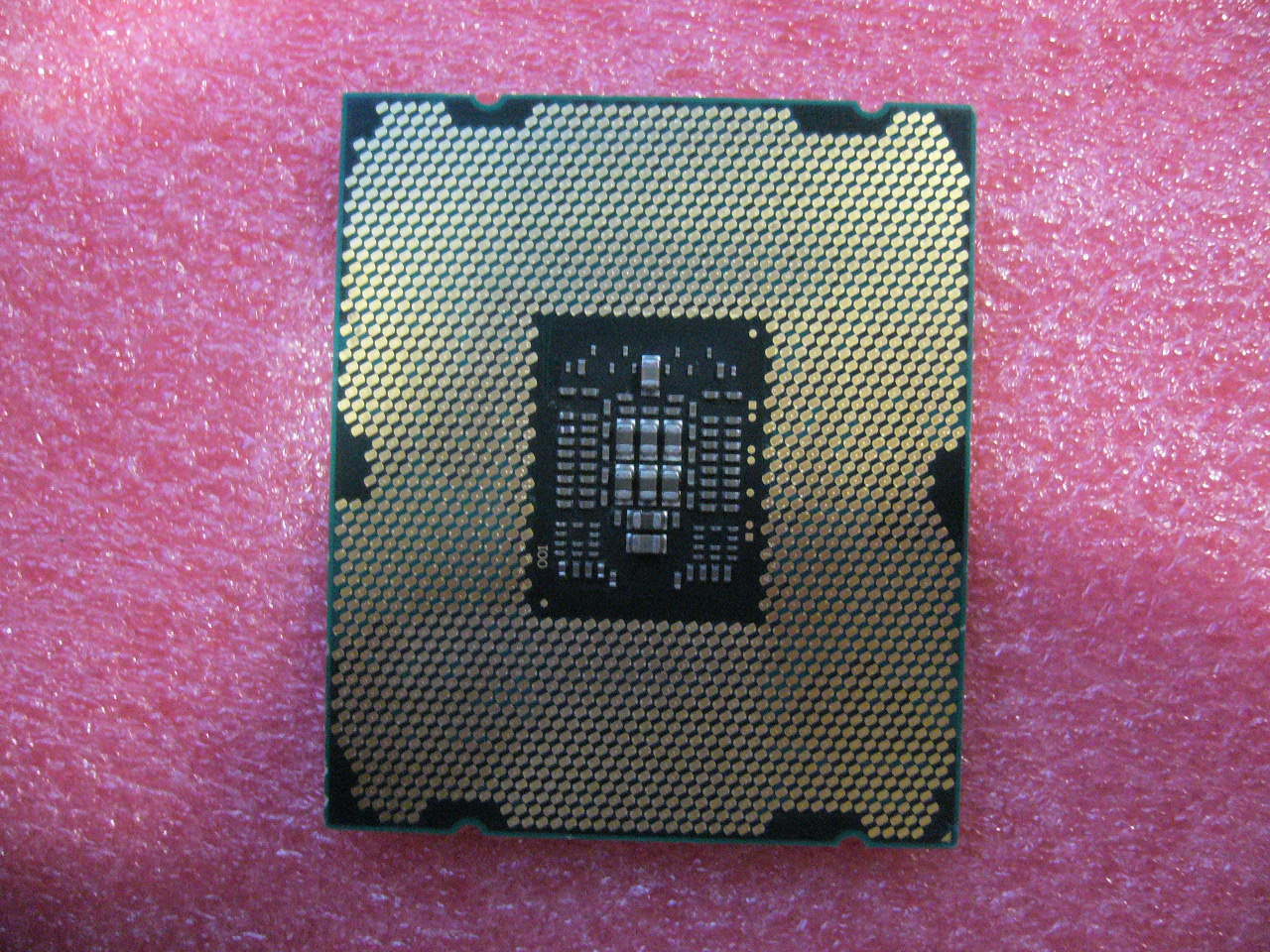 QTY 1x Intel CPU E5-2603 ES CPU 4-Cores 1.8GhzCache LGA2011 QBLY C1 - zum Schließen ins Bild klicken