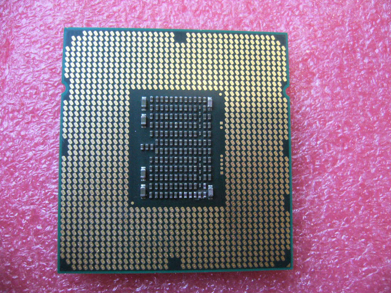 QTY 1x INTEL Quad-Cores Xeon ES CPU X5677 3.46GHZ/12MB LGA1366 Q3V5 - zum Schließen ins Bild klicken