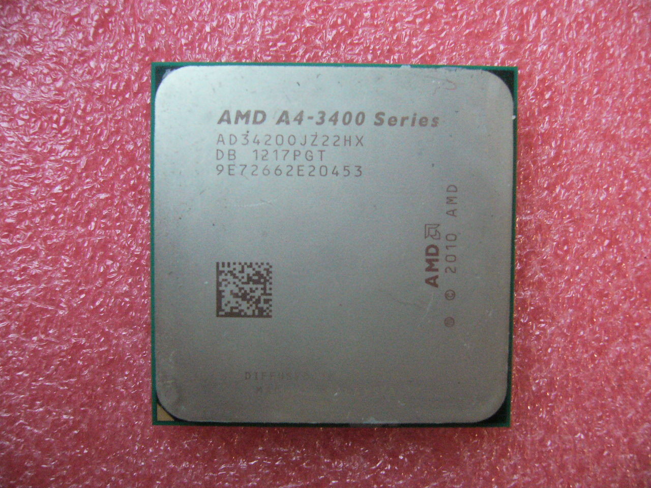 QTY 1x AMD A4-3420 2.8 GHz Dual-Core (AD3420OJZ22HX) CPU Socket FM1 NOT WORKING - zum Schließen ins Bild klicken