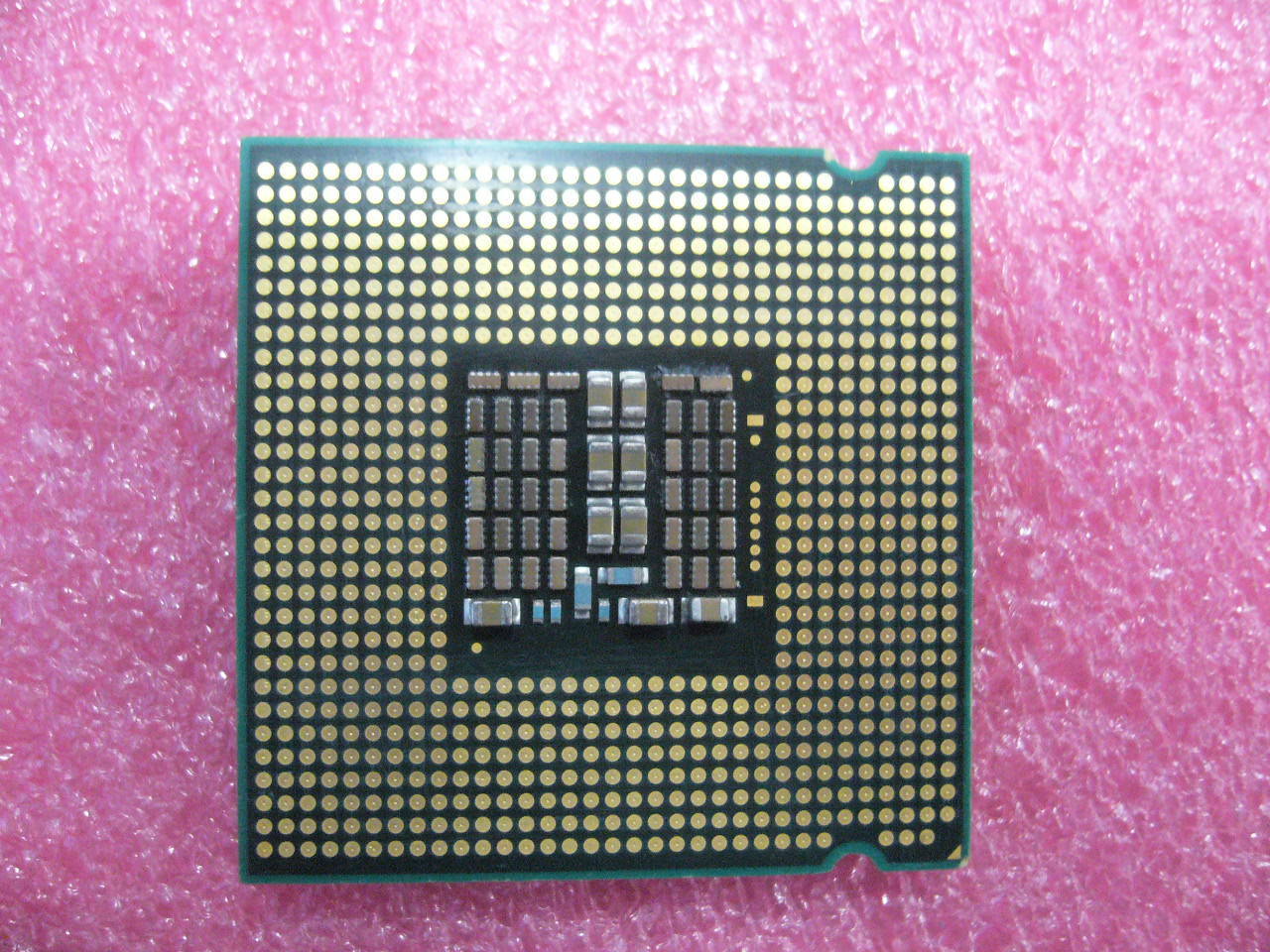 QTY 1x INTEL Quad Cores X3350 CPU 2.66GHz/12MB/1333Mhz LGA775 SLAX2 - Click Image to Close