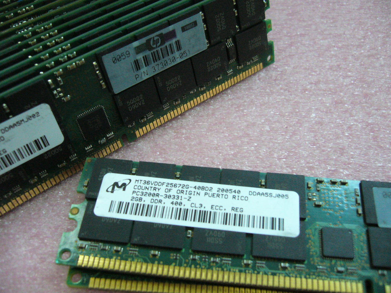 2GB DDR 400 PC-3200R ECC Registered Server memory HP PN 373030-051