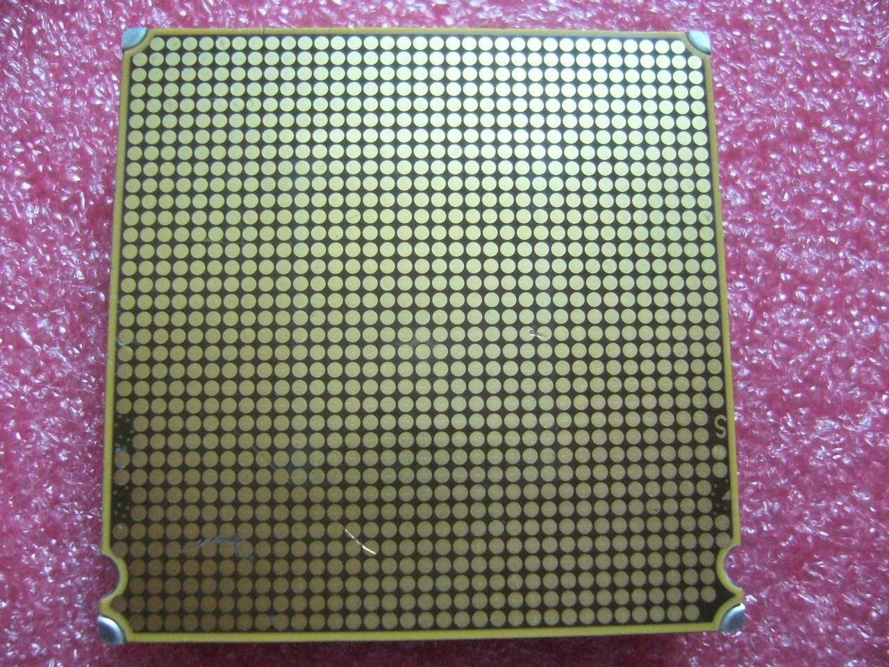QTY 1x AMD Opteron 4332 HE 3 GHz Six Core (OS4332OFU6KHK) CPU Socket C32 - zum Schließen ins Bild klicken