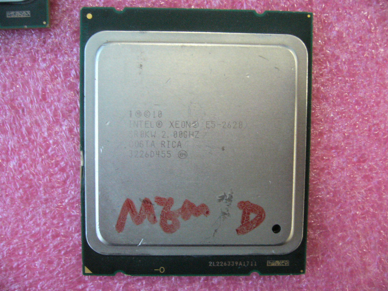 QTY 1x Intel CPU E5-2620 CPU 6-Cores 2.0Ghz LGA2011 SR0KW Mem Channel damaged - Click Image to Close