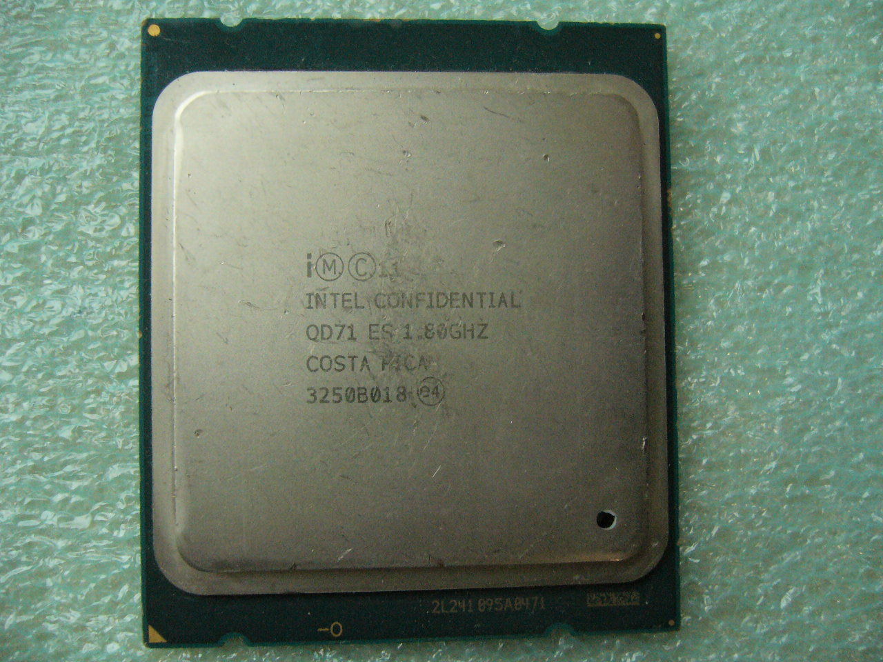 QTY 1x Intel CPU E5-2603 V2 ES CPU Quad-Cores 1.8Ghz 10MB LGA2011 QD71