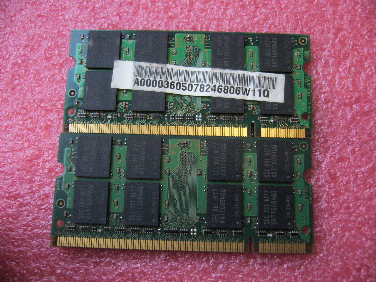 4GB Lot, QTY 2x 2GB Samsung DDR2 PC2-6400S 200-pins SO-DIMM memory - Click Image to Close
