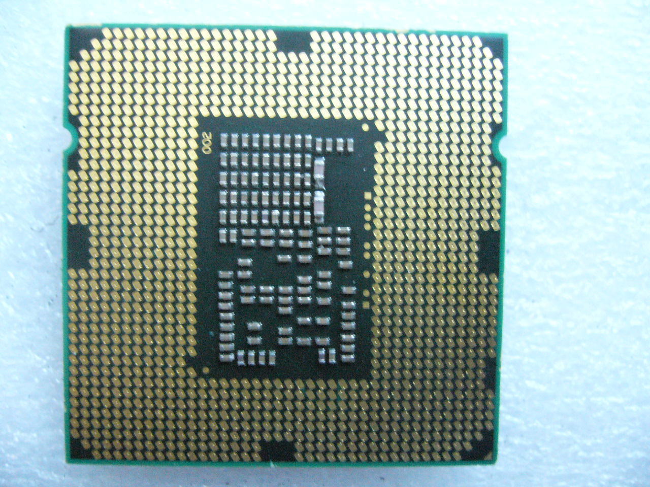 QTY 1x INTEL Celeron CPU G1101 2.26GHZ/2MB LGA1156 SLBMT - zum Schließen ins Bild klicken