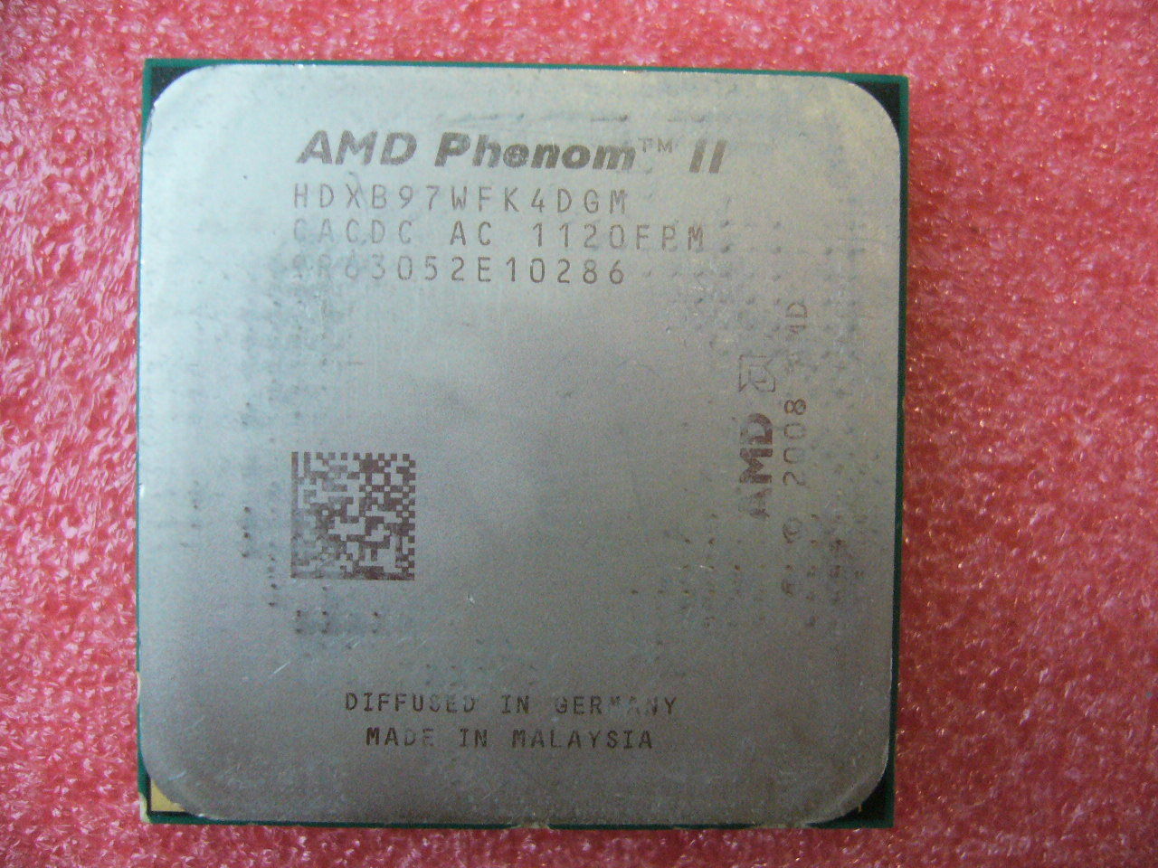 QTY 1x AMD Phenom II X4 B97 3.2 GHz Quad-Core (HDXB97WFK4DGM) CPU AM3 938-Pin - zum Schließen ins Bild klicken