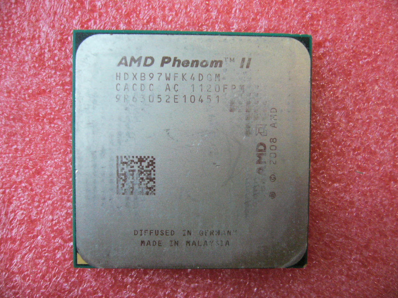 QTY 1x AMD Phenom II X4 B97 3.2 GHz Quad-Core (HDXB97WFK4DGM) CPU AM3 938-Pin - Click Image to Close