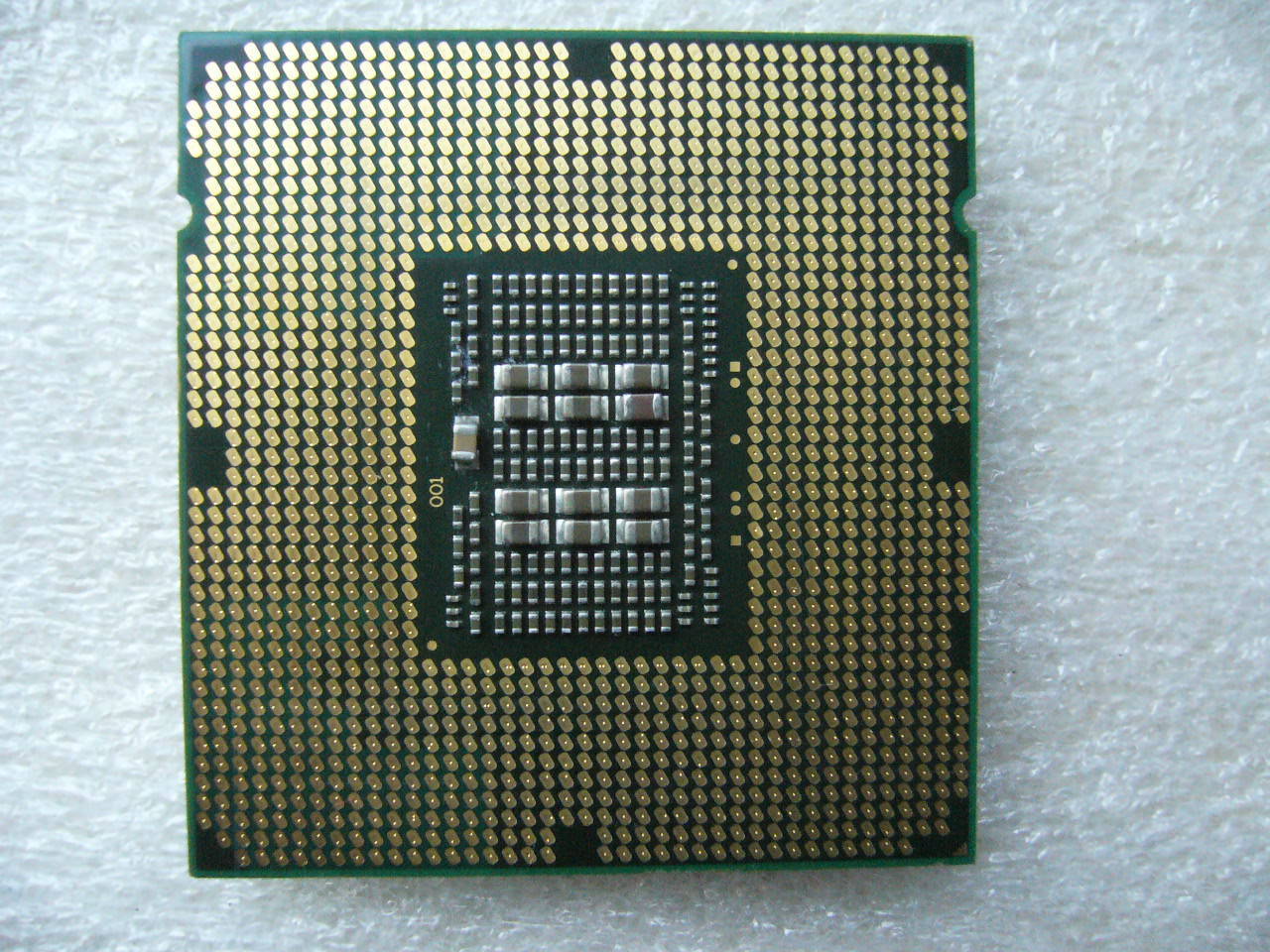 QTY 1x Intel CPU E5-2430L CPU 6-Cores 2.0Ghz 15MB LGA1356 SR0LL TDP 60W - zum Schließen ins Bild klicken