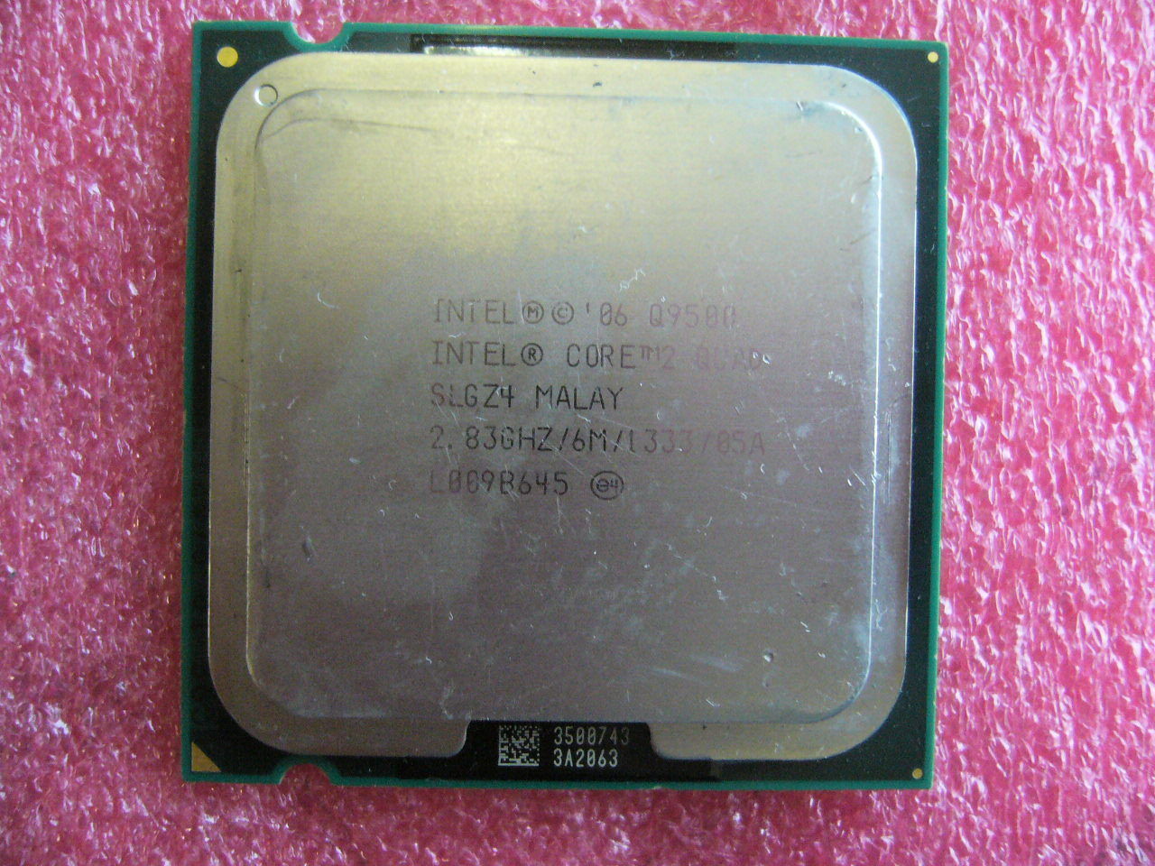 QTY 1x INTEL Quad Cores Q9500 CPU 2.83GHz/6MB/1333Mhz LGA775 SLGZ4 - Click Image to Close