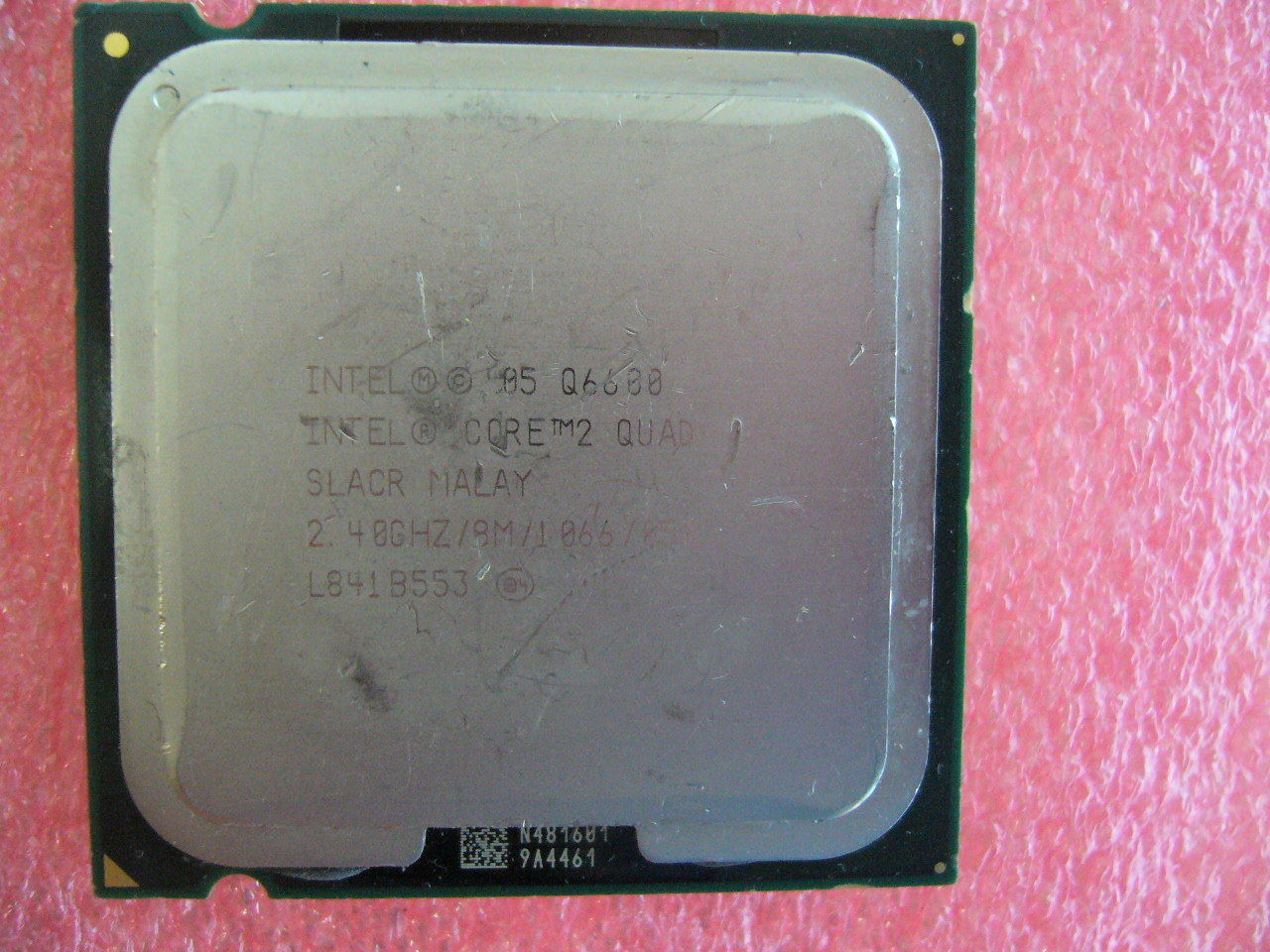 QTY 1x INTEL Core2 Quad Q6600 CPU 2.40GHz/8MB/1066Mhz LGA775 SLACR - zum Schließen ins Bild klicken