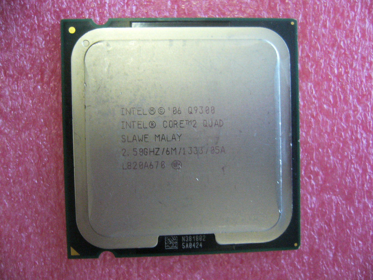 QTY 1x INTEL Quad Cores Q9300 CPU 2.50GHz/6MB/1333Mhz LGA775 SLAWE - Click Image to Close