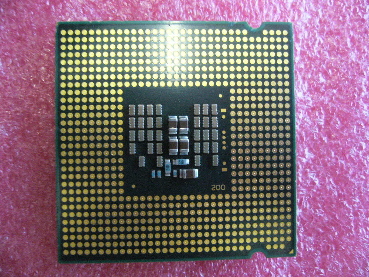 QTY 1x INTEL Quad Cores Q9300 CPU 2.50GHz/6MB/1333Mhz LGA775 SLAWE - Click Image to Close