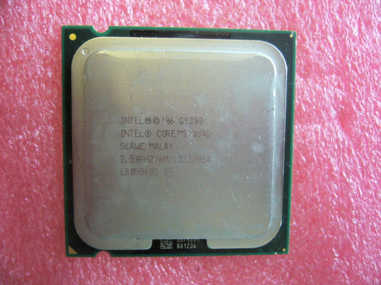 QTY 1x INTEL Quad Cores Q9300 CPU 2.50GHz/6MB/1333Mhz LGA775 SLAWE - zum Schließen ins Bild klicken
