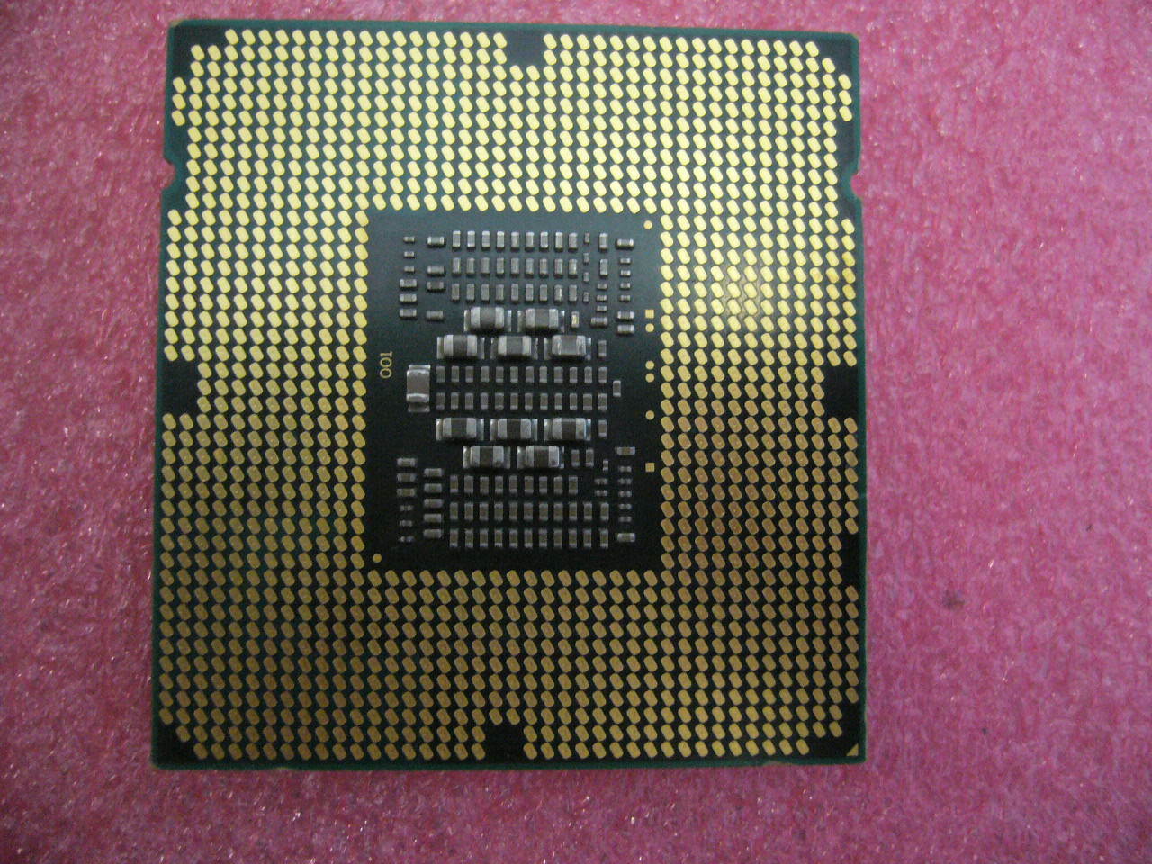 QTY 1x Intel CPU E5-2403 CPU Quad-Cores 1.8Ghz LGA1356 SR0LS - zum Schließen ins Bild klicken