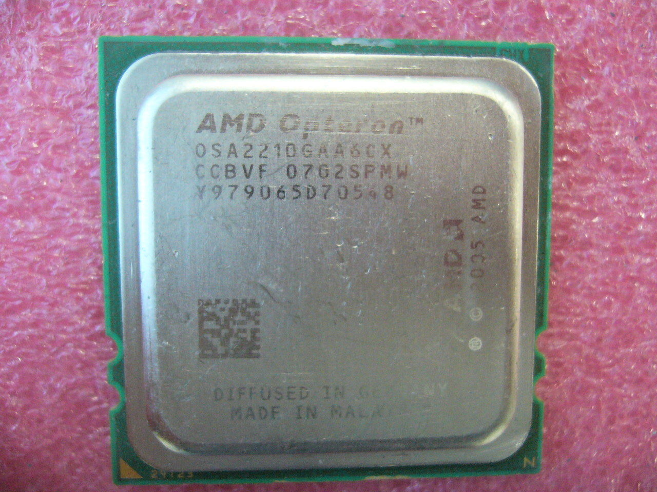 QTY 1x AMD OSA2210GAA6CX Opteron 2210 1.8 GHz Dual Core CPU Socket F 1207