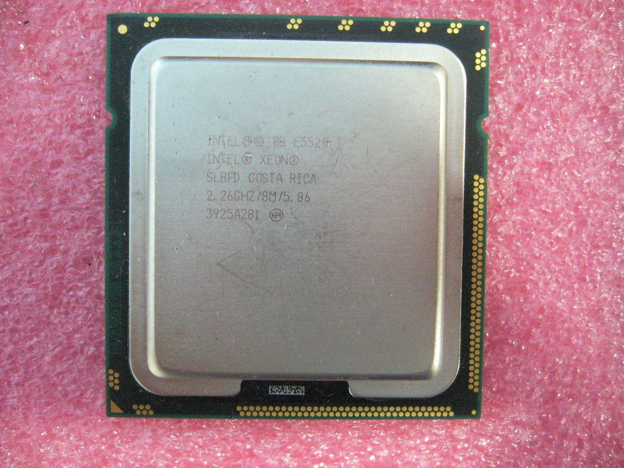 QTY 1x INTEL Quad-Cores CPU E5520 2.26GHZ/8MB 5.86GT/s QPI LGA1366 SLBFD - zum Schließen ins Bild klicken