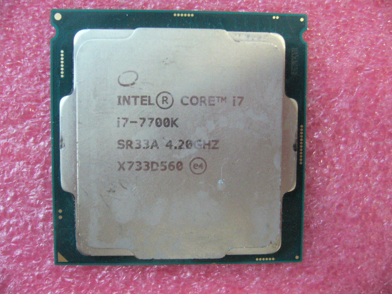 QTY 1x Intel CPU i7-7700K Quad-Cores 4.2Ghz 8MB LGA1151 SR33A