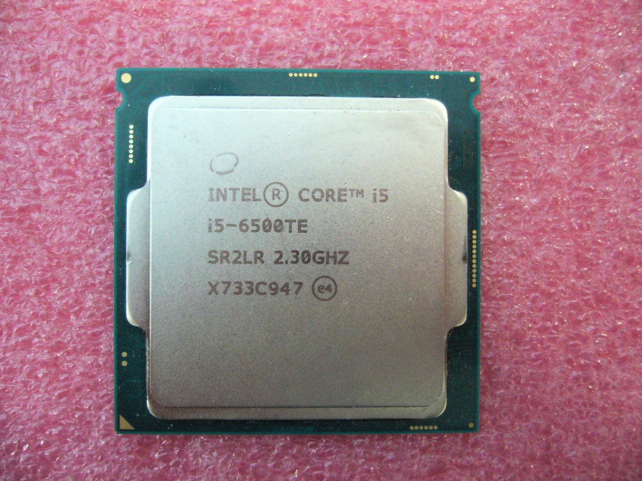 QTY 1x Intel CPU i5-6500TE Quad-Cores 2.30Ghz 6MB LGA1151 SR2LR NOT WORKING