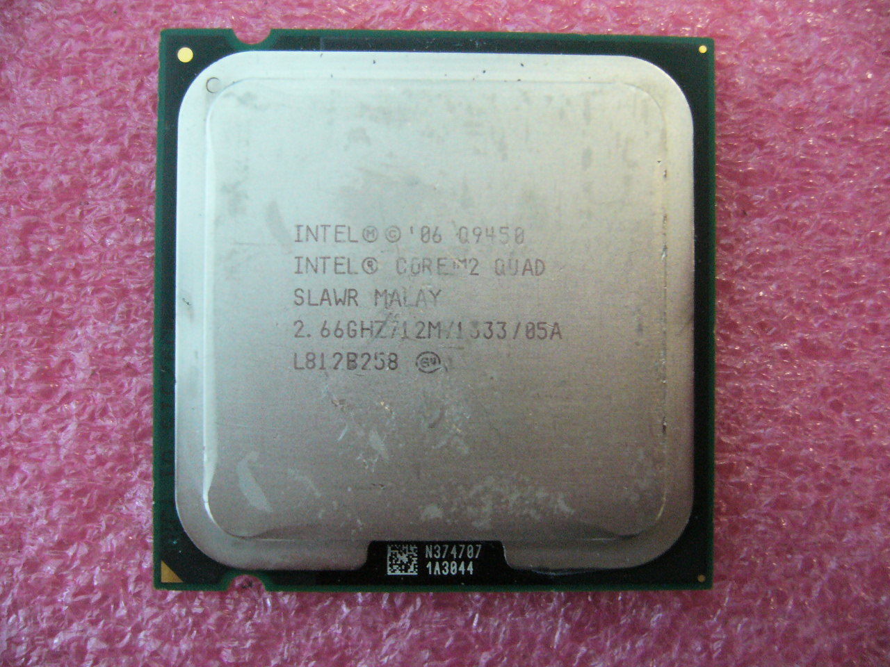 QTY 1x INTEL Quad Cores Q9450 CPU 2.66GHz/12MB/1333Mhz LGA775 SLAWR