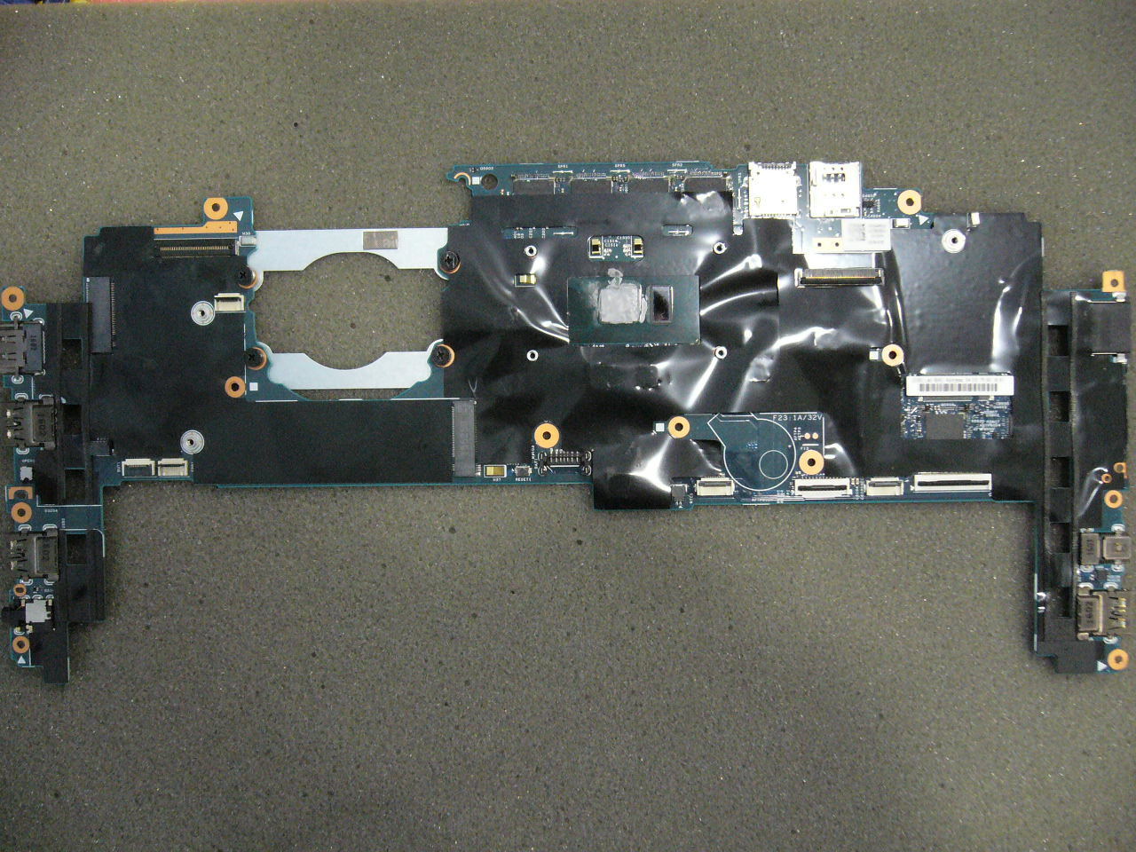 QTY 1x Lenovo Thinkpad X1 Carbon Gen 4 motherboard i5-6200U 4GB X1C - zum Schließen ins Bild klicken