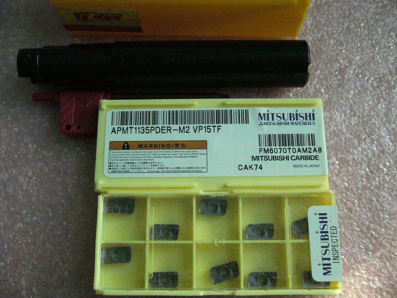 10x APMT1135PDER-M2 VP15TF Milling Inserts with TOOL HOLDER set - Click Image to Close