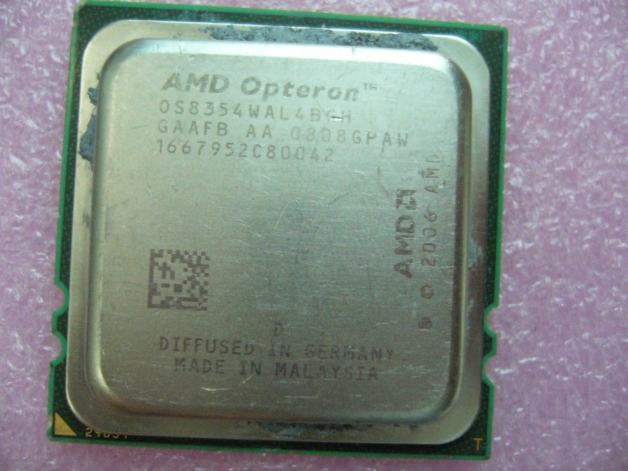 QTY 1x AMD OS8354WAL4BGH Quad CORE OPTERON 8354 Socket F 1207